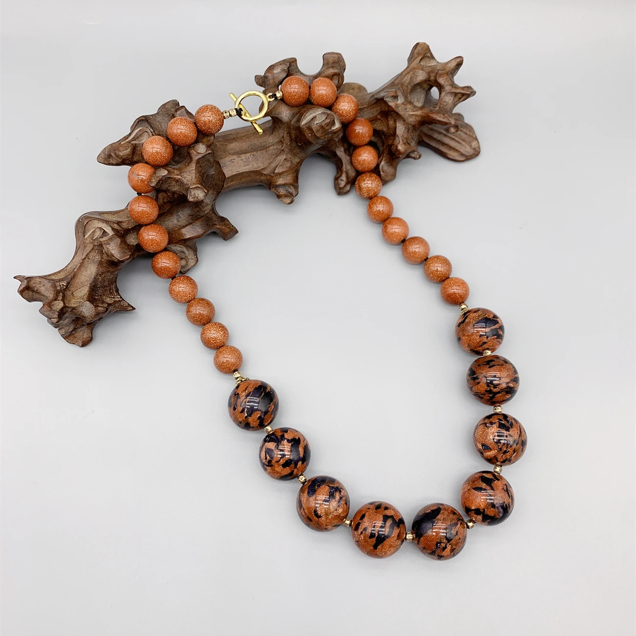 FoLisaUnique 12mm 20mm Round Gold Sand Stone Necklace For Women Birthday Gift Trendy Jewelry Personalized Chunky Necklace