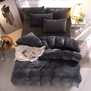 

Elegant Thicken Crystal Velvet Bedding Set Winter Warm Duvet Cover Bed Sheet Pillowcase Set Soft Cozy Home Bedclothes