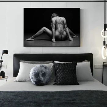 

Modern Human Body Art Sexy Female Nude Oil Painting Black Background Prints Posters Canvas Painting Poster Hotel Wall Picture