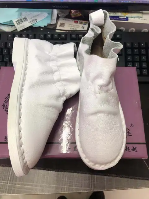 Careaymade-Spring Genuine leather shoes,Pure handmade boots,The retro art mori girl shoes, Literature Fold surface boots White