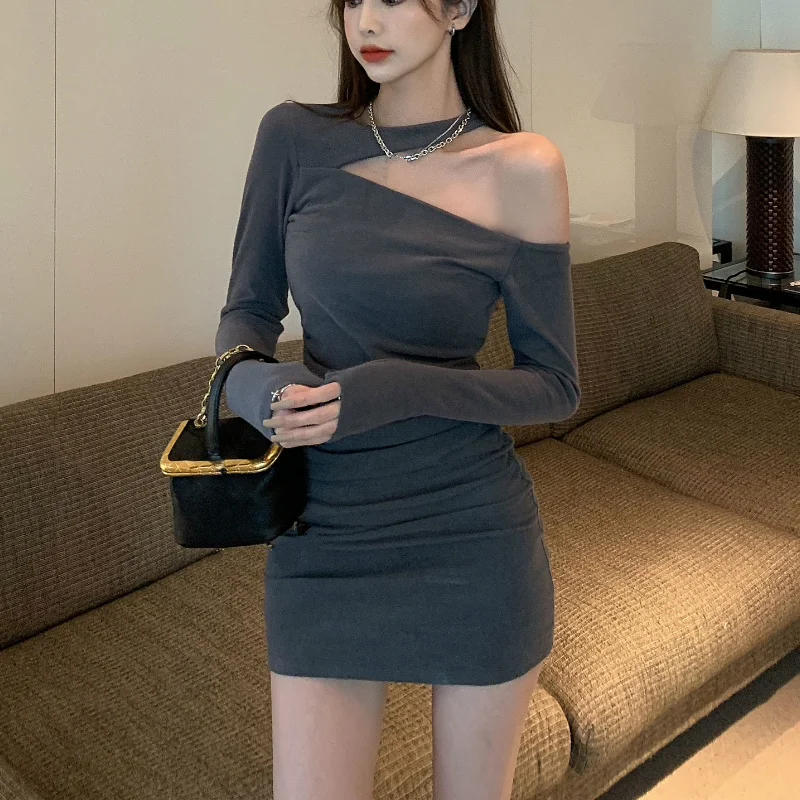 Облегающее платье новинка 2020 черное облегающее с длинным рукавом и открытыми