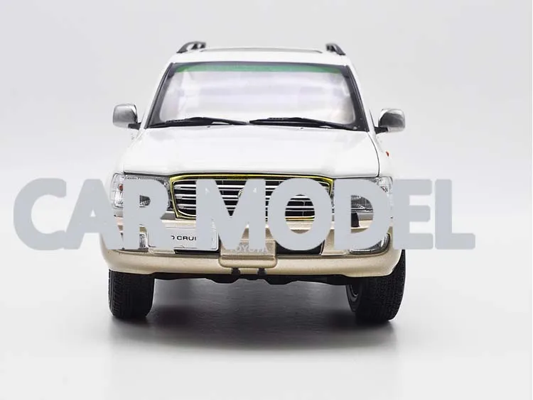 1:18 Масштаб сплав игрушечный транспорт LAND CRUISER LC100 модель автомобиля SUV детская Игрушечная машина Оригинальные подлинные детские игрушки