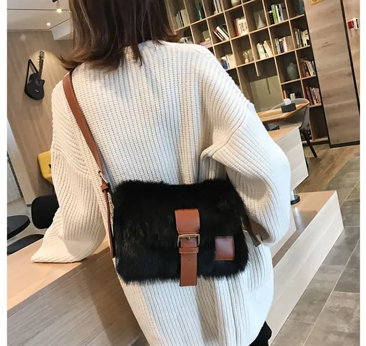 Плюшевая осенне-зимняя широкая сумка через плечо, женская большая сумка, корейский стиль, Большая вместительная меховая сумка на одно плечо - Цвет: Черный