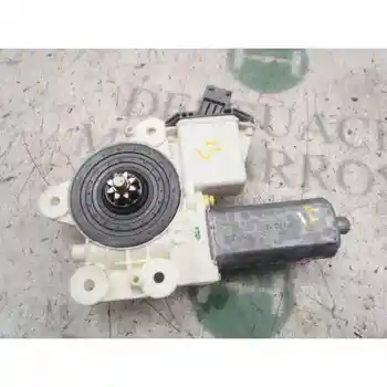 

WINDOW MOTOR FRONT LEFT TOYOTA AVENSIS SALOON (T25) Bosch 0130822031 6 PINS
