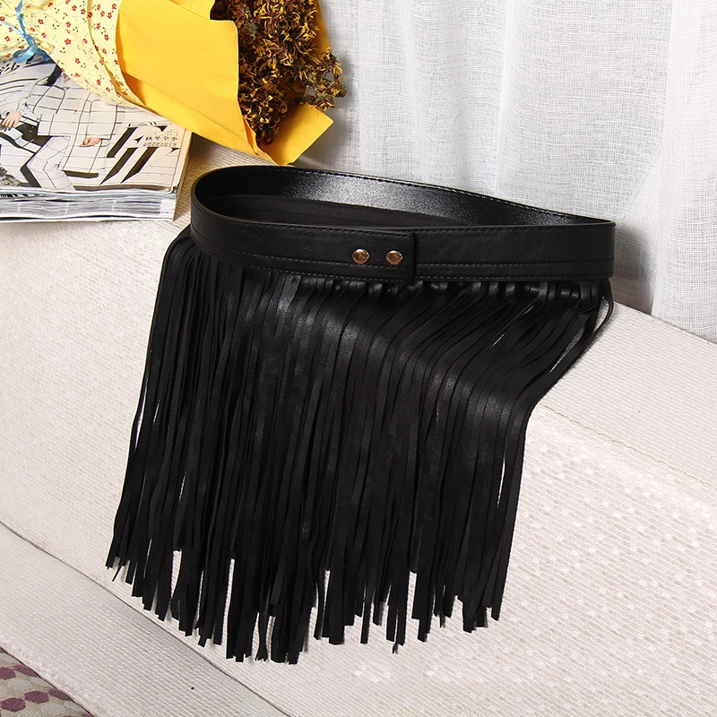 3672380231_721741604