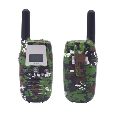 1 Camouflage green Детские рации, двухсторонние радиоприемники с зажимом для ремня, 3 км радиус действия, детские игрушки для игр на открытом воздухе, кемпинга, походов - Цвет: 1 Camouflage green