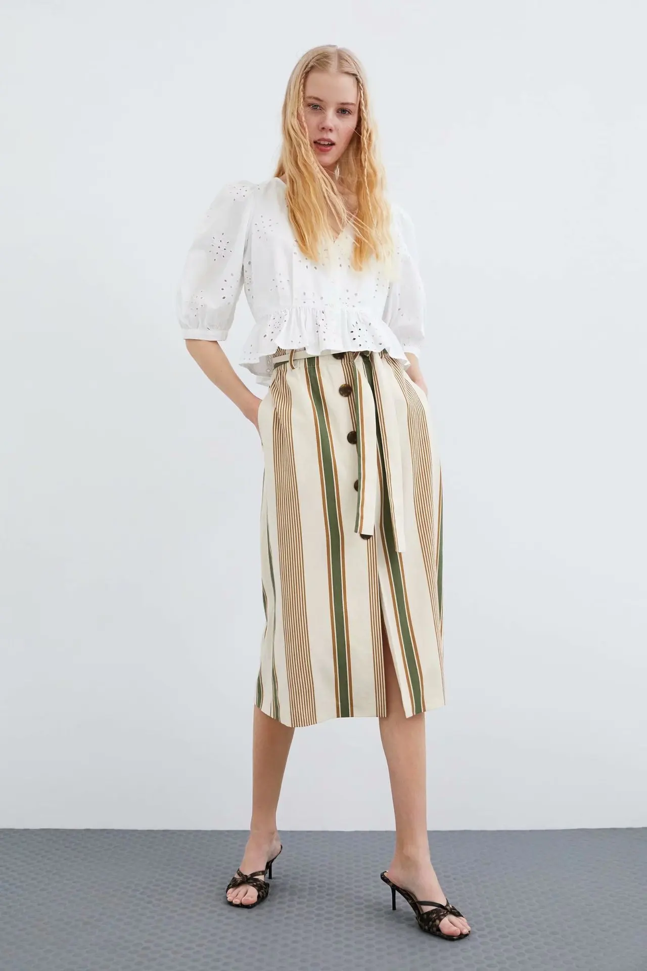 

Europe And America 19 Spring And Summer New Style Contrast Color Buckle Belt Stripes Village-Style Skirt Mid-length Half-length