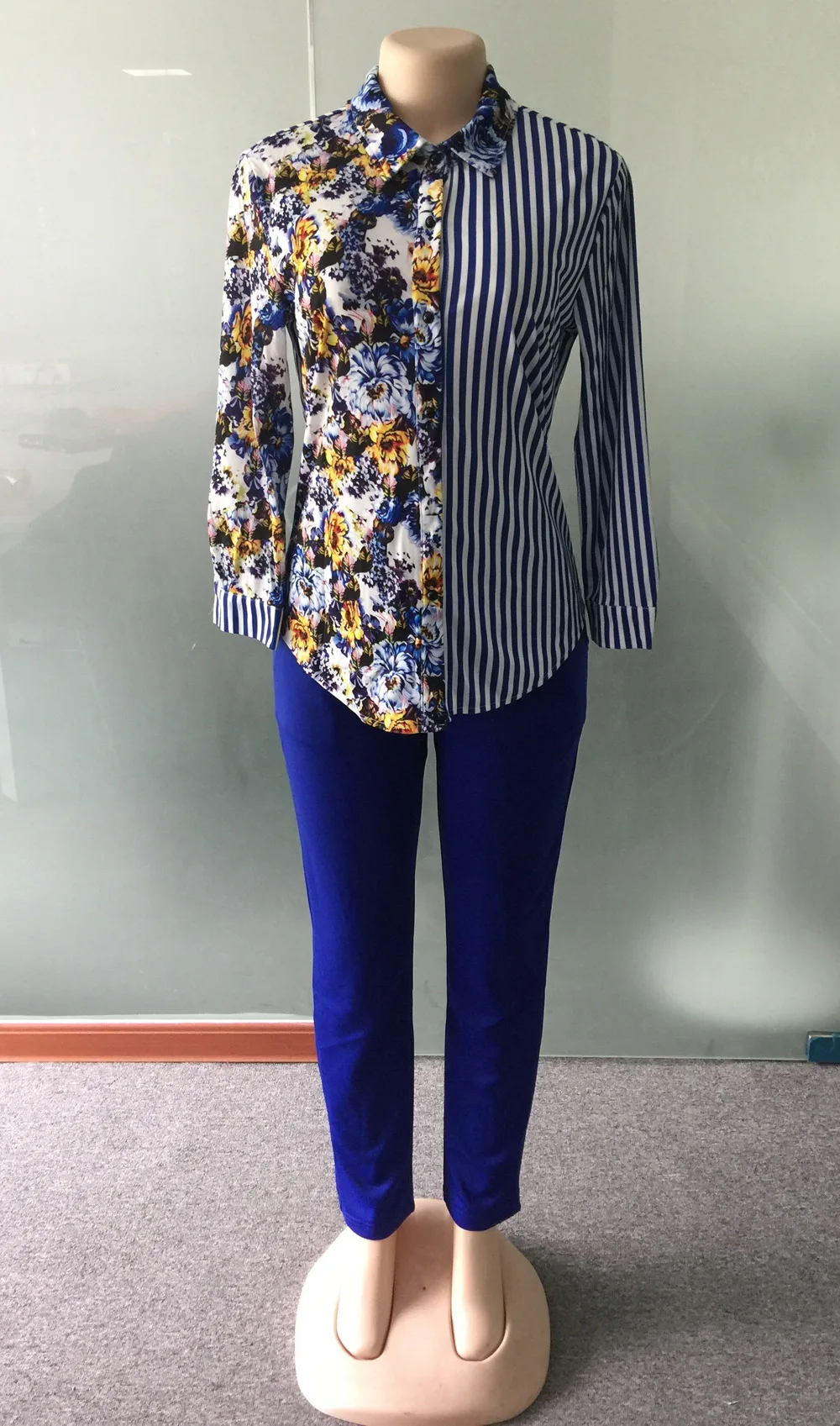 As the picture Женская африканская одежда Mujer Vestido Africano, комплект из 2 предметов, полосатая рубашка с длинным рукавом и принтом, топ и штаны, красные, синие брюки - Цвет: As the picture