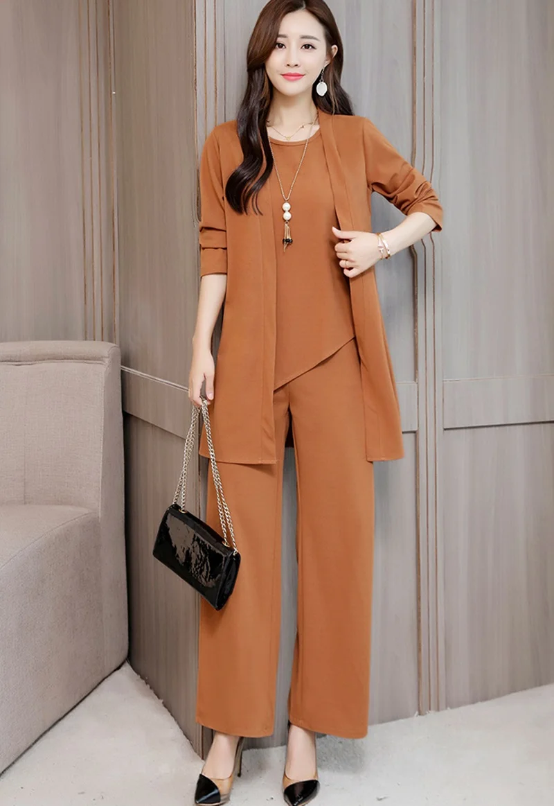 9408604480_1932673865