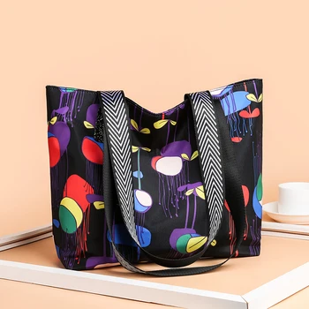 

2020 new women's bag Oxford Nylon cloth colorful printed bag simple casual one-shoulder big bag light handbag bag