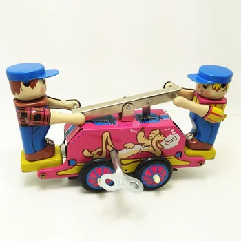 

[Funny] Classic collection Retro Clockwork Wind up Metal Walking Tin Lever car railway truck workers Mechanical toys kids gift