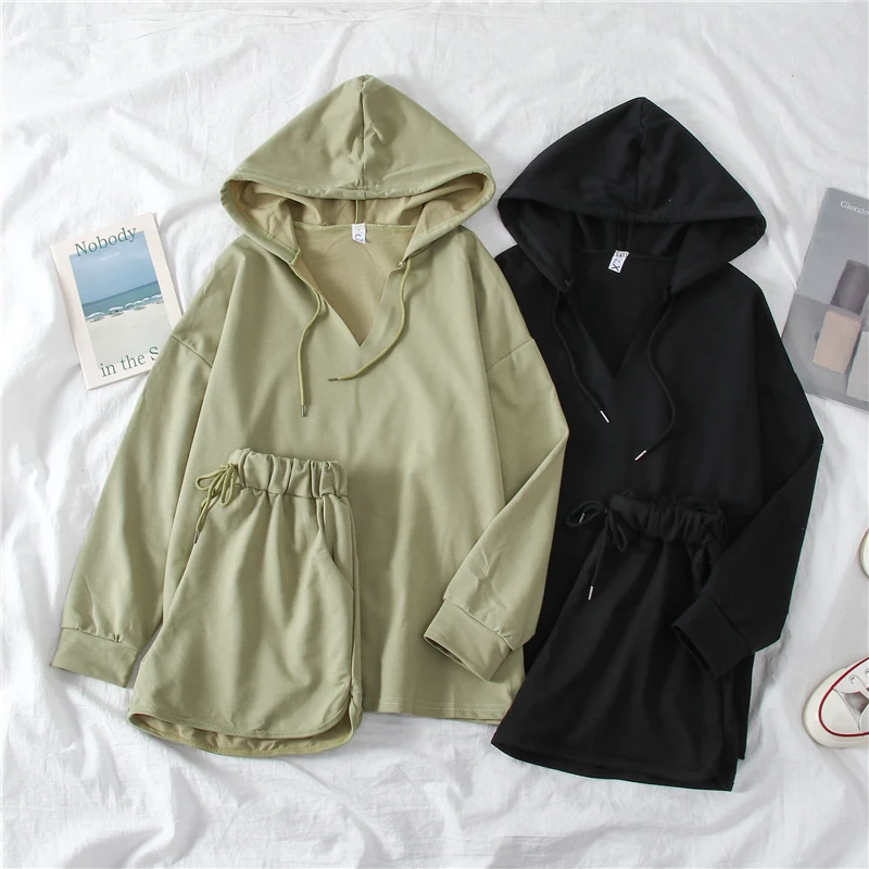 

Loose Hooded Thin Sweatshirt + Elastic Waist Wide Leg Short Two Piece Set Women's Casual Set