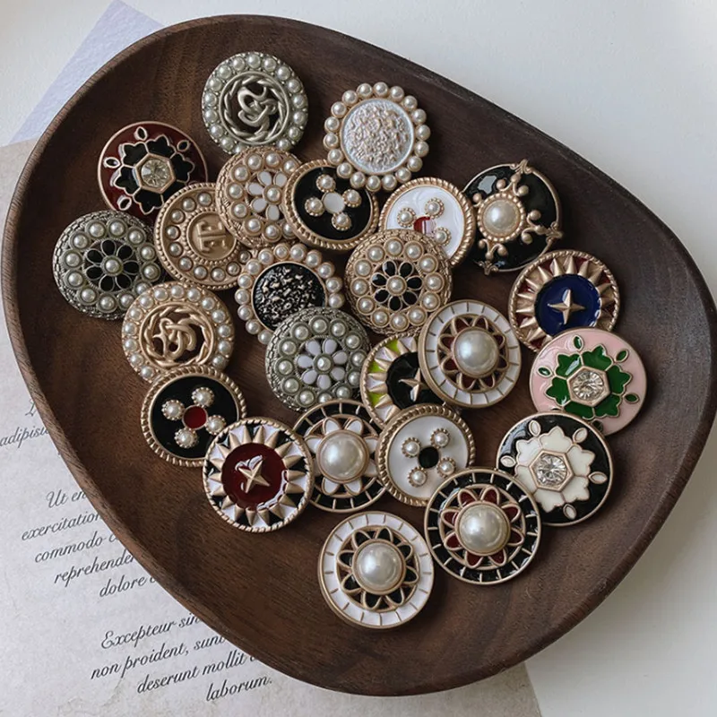 Fancy Metal Buttons Coat Suit Cufflinks Coat High Buttons Garment  Accessories - China Metal Buttons and Fancy Buttons price