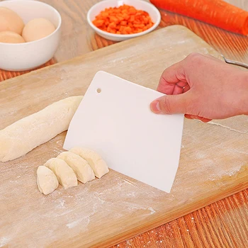 

1pc Dough Scraper Plastic Cutting Knife Trapezoidal Tool Dough Cutting Blade Kitchen Accessories