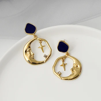 

Vintage Drop Earring Alloy Star Moon Round Earrings For Women 2020 New Design Jewelry For Party Wholesale Factory