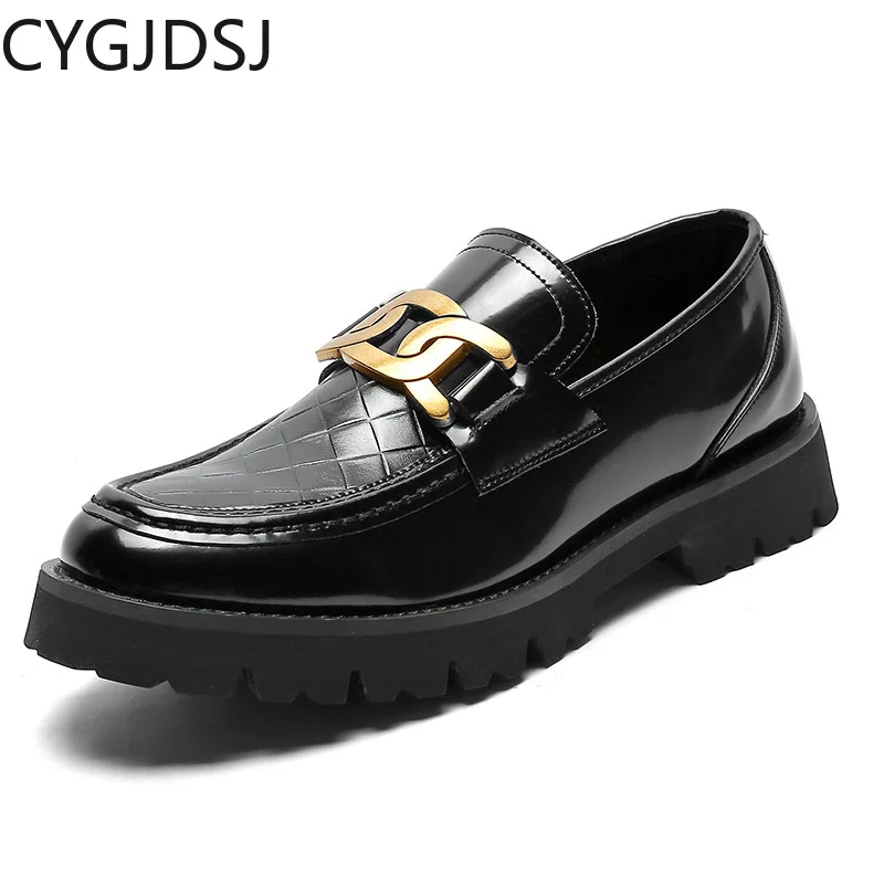 

Loafers for Men Formal Shoes for Men Oxford Patent Leather Casual Shoes Italiano Casuales Slip on Shoes Men Wedding Dress Sapato