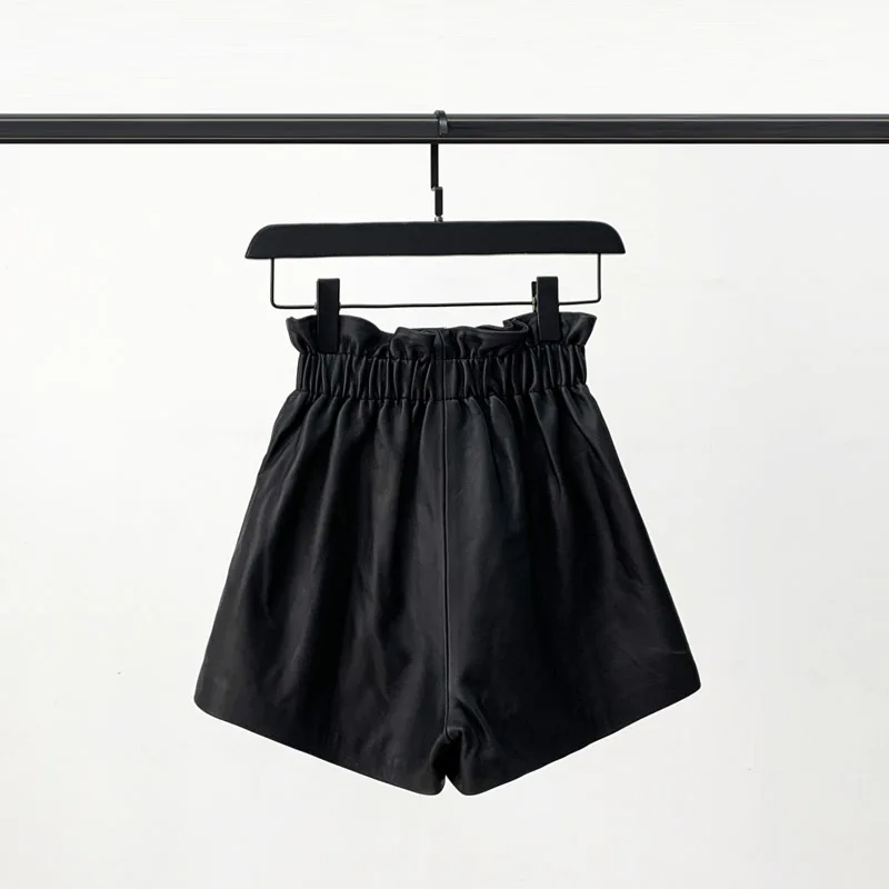 Рисунок 4 - Женские кожаные шорты