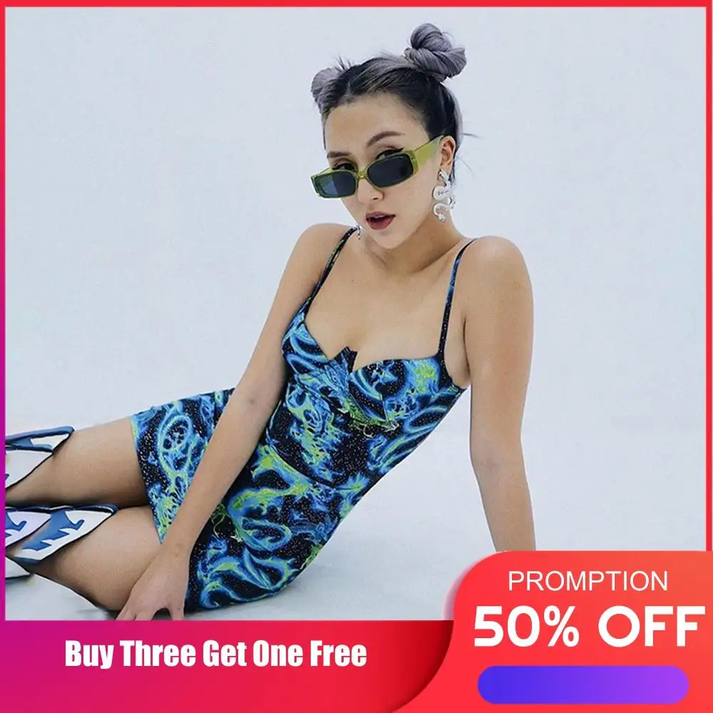 Женское мини платье с принтом тотемный дракон треугольным вырезом и открытой