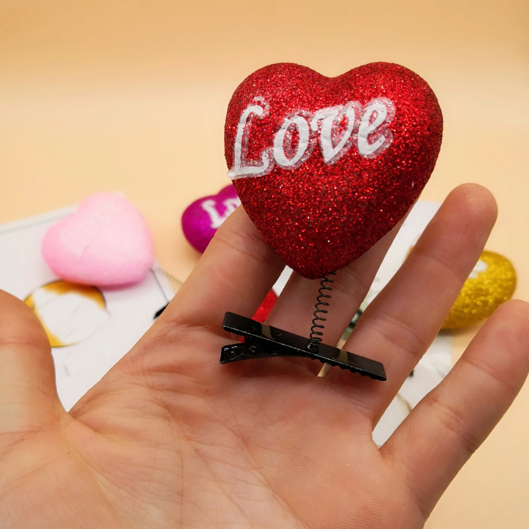 Модные заколки для волос ярких цветов с сердечками и надписью Love, заколки для волос, аксессуары для волос для девочек на День святого Валентина, вечерние украшения