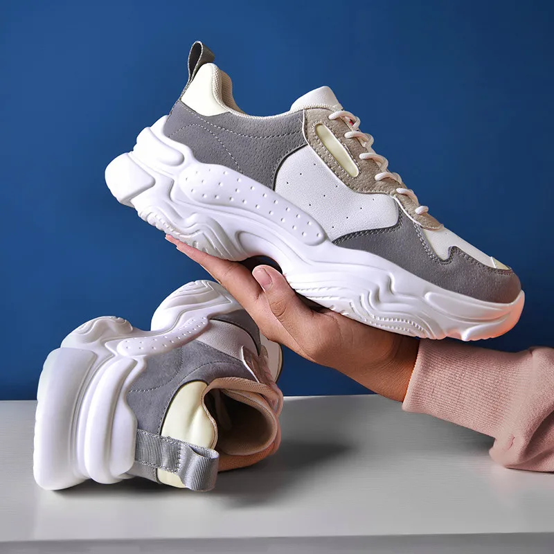 

Men Fashion Sneakers Outdoor Lace-up Men Casual Shoes High top Male Loafers Footwear Men's Casual Shoes Flats Trend Sneakers