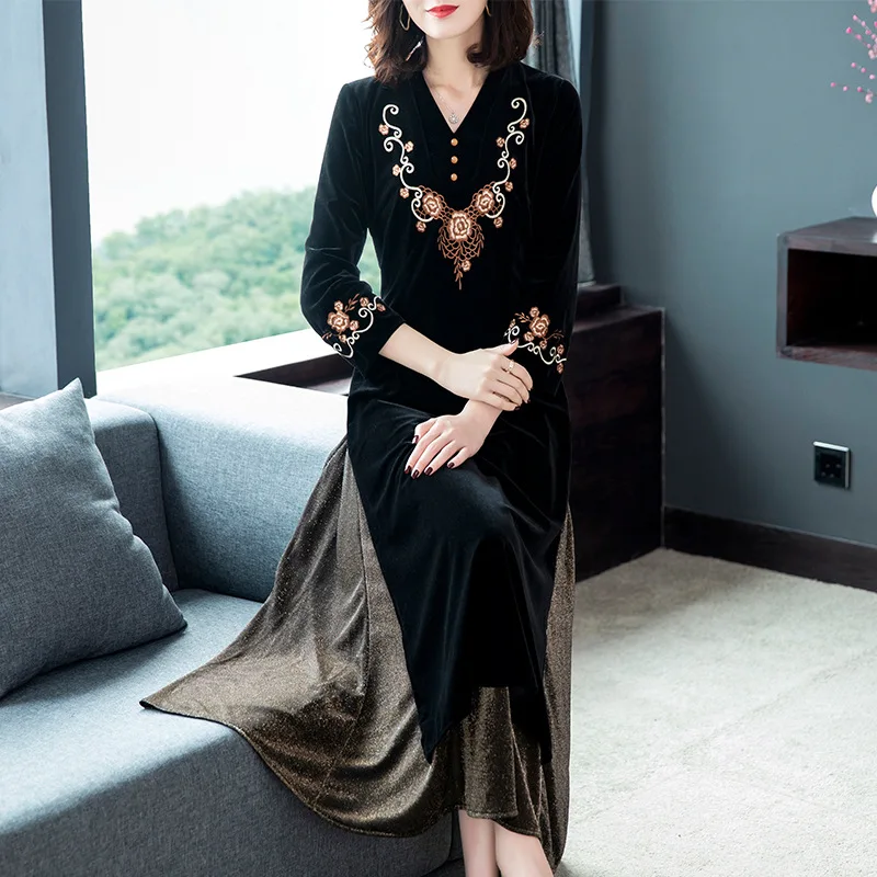 

QPFJQD Spring Autumn Slim Temperament Cheongsam Robe Women Vintage Embroidery Casual Elegant Suede Winter Long Dress V-Neck