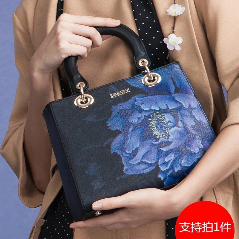 

Pmsix Hand Bag Cowhide Printing Hand Bag Single Shoulder Oblique Satchel Black Middle Guofeng Features Dai Fei Bag