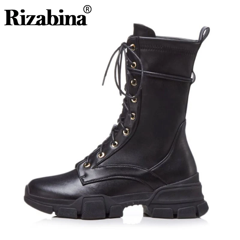 RIZABINA/женские ботинки до середины икры из натуральной кожи однотонные ботинки черного цвета тапочки для отдыха на плоской подошве со шнуровкой и круглым носком женские размеры 34-39