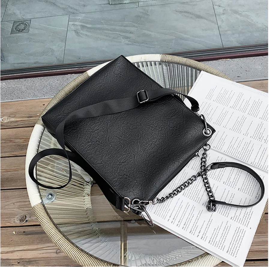 Mara's Dream New Solid Color Female Bag Shoulder Diagonal Chain Bag Black Vertical Square Shoulder Bag