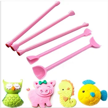 

8PCS Fondant Cake Carving Tools Eyed Mold Tool Sugarcraft Plastic Fondant Cutter Cake Decorating Mould Wrinkle Printing Printer
