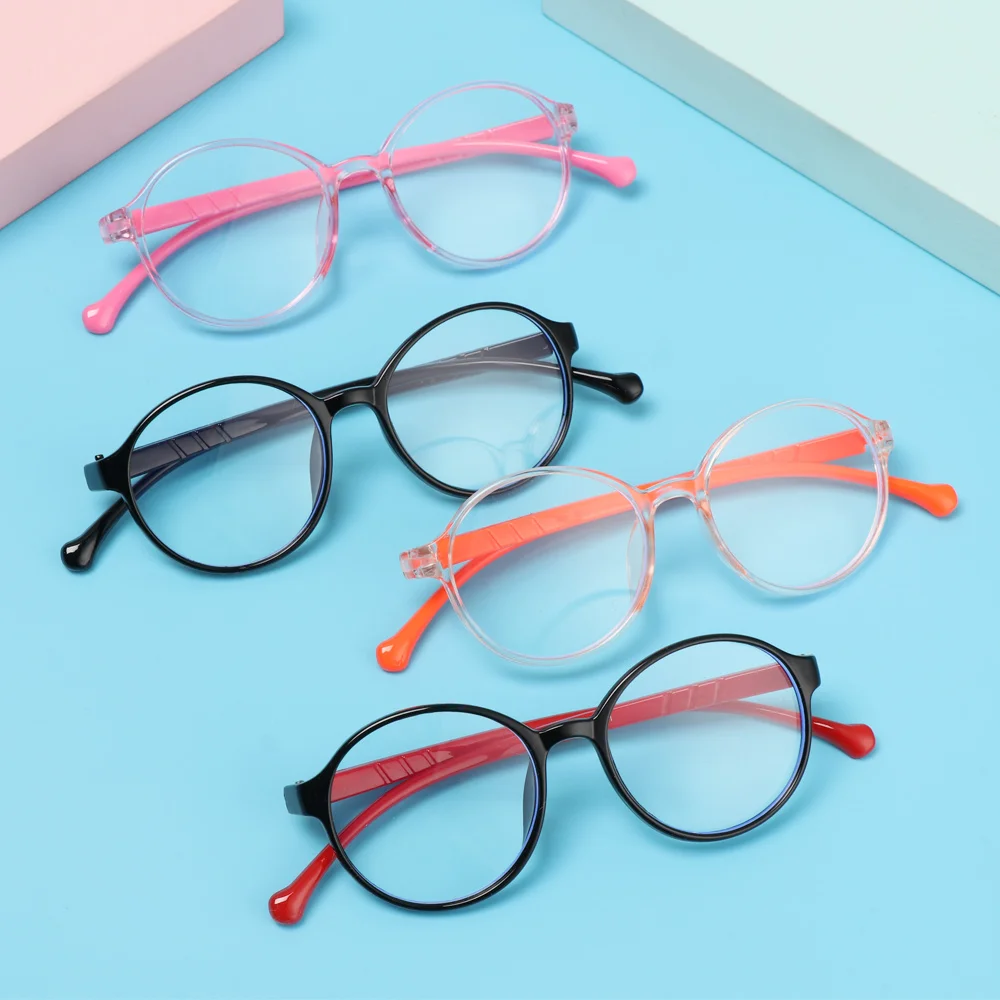 1PC Anti-blue Kids Glasses Boys Girls Portable Ultra Light Frame Computer Eye Protection Eyeglasses Vision Care Spectacles cute blue light glasses