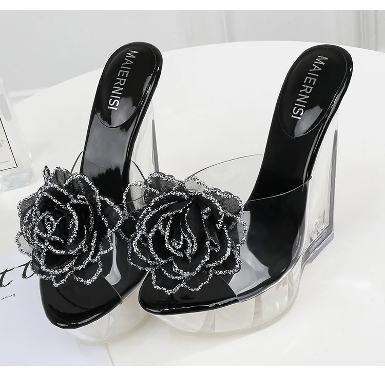 10795321047_491316973