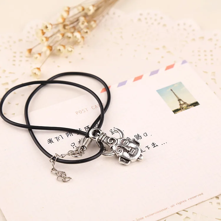 2503263595_1330985815