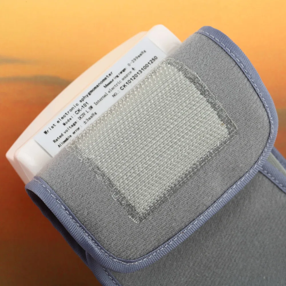 Preise Gesundheits Automatische Handgelenk Blutdruck Monitor für Mess Herz Schlagen Und Puls Rate DIA