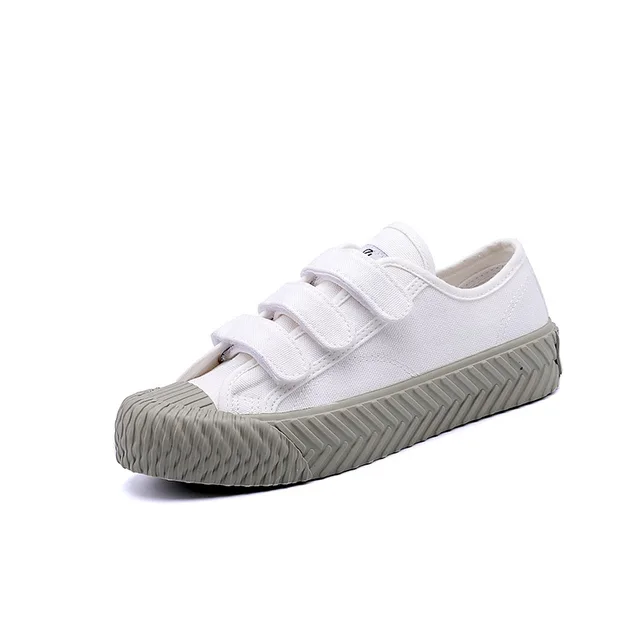 white deck shoes ladies