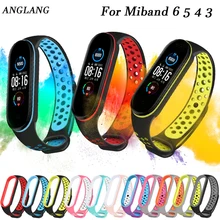 

Silicone Strap for Xiaomi Mi Band 3 4 5 Two-color Strap Porous Anti-sweat Sport Breathable Strap Buckle Replacement Wrist Straps