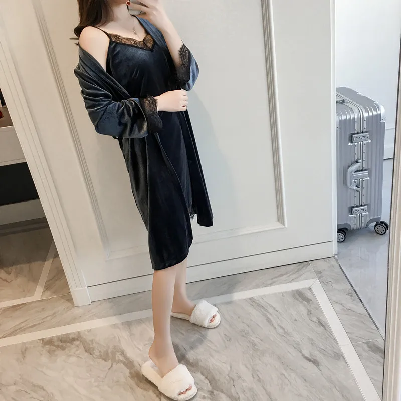 Autumn Winter New Arrival Kimono Bathrobe Gown Women's Velvet Robe Gown Lace Sexy Intimate Lingerie Korean Bathrobe M-XL - Цвет: Gray