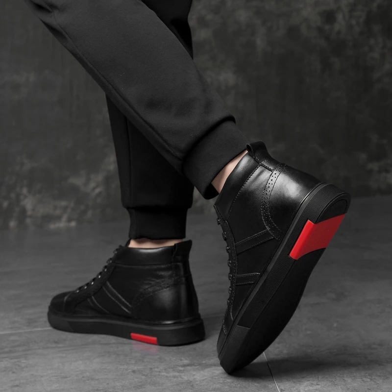 Мужская повседневная обувь; мужские кожаные кроссовки; Дизайнерская обувь для мужчин; высококачественные черные кожаные кроссовки; зимние Бархатные кроссовки