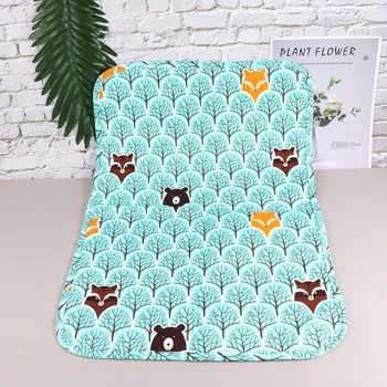 

1pc Bear Pattern Pet Dog Pad Summer Cooling Mat Dog Bed Mat Pet Dog Accessories Supplies - Size M(Light Blue)