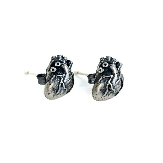 HUMAN MADE HEART SILVER EARRINGS 片耳 Human Made - HEART SILVER EARRING | HBX - Globally Curated