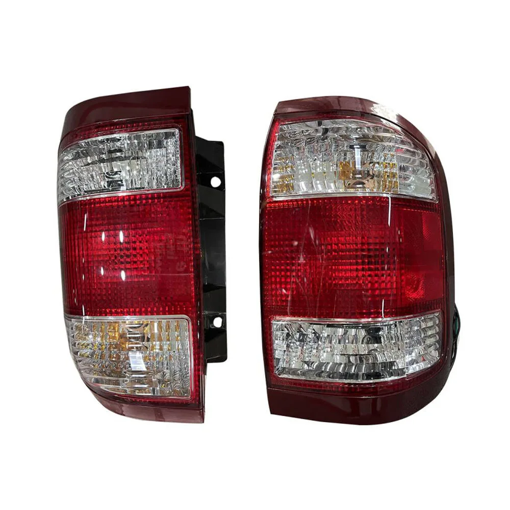 

Car Taillight for Nissan Terrano Reguius Tail Lamp TR50 1999 A Pair