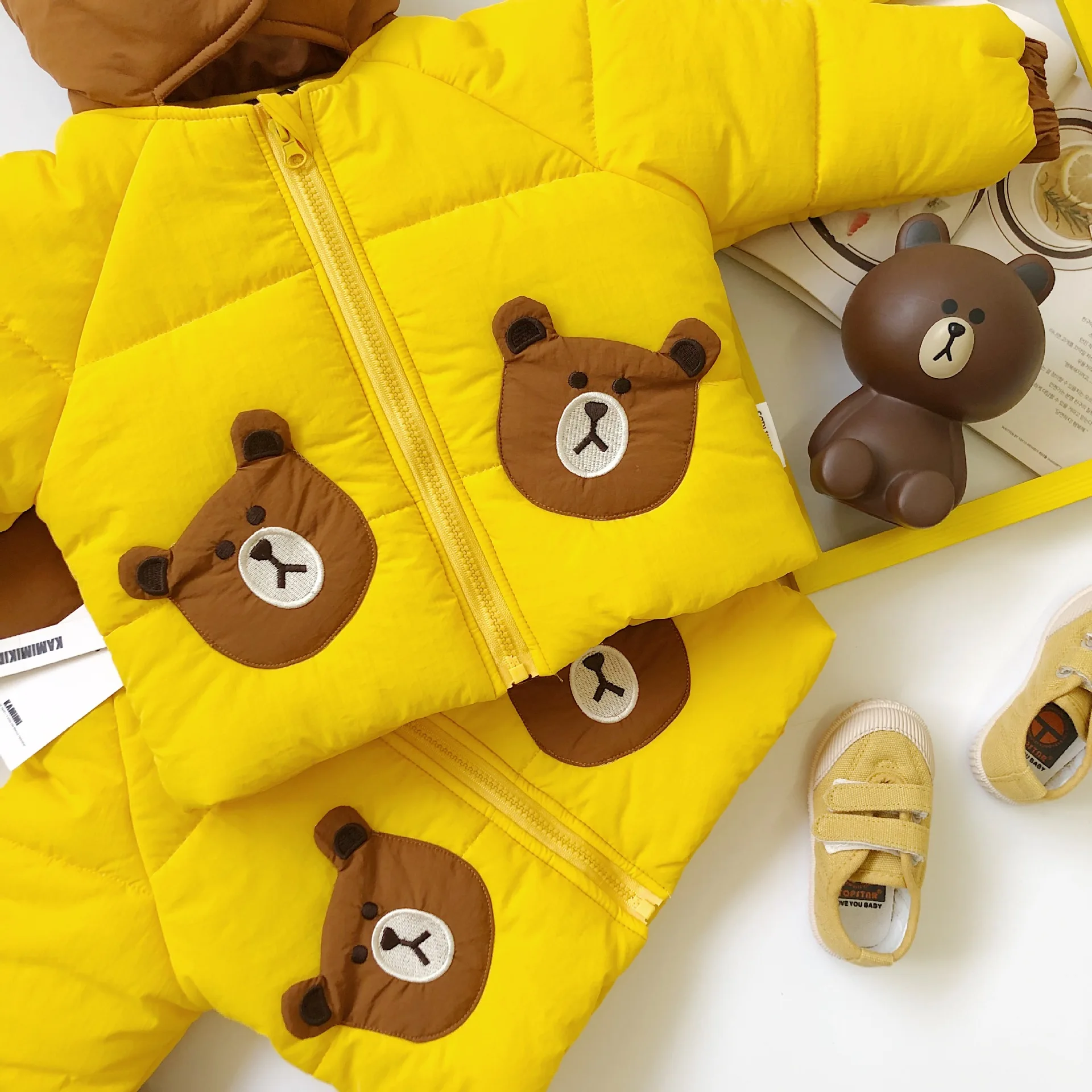 Tonytaobaby/Новая зимняя детская одежда для мальчиков и девочек хлопковая куртка с медведем зимняя детская куртка с капюшоном и вышивкой