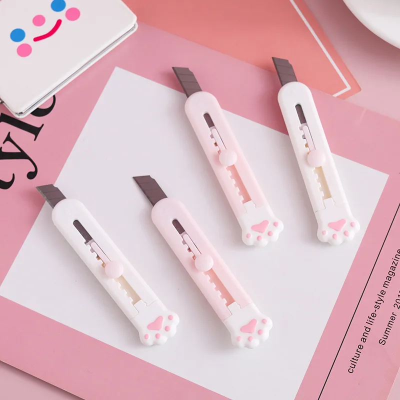 Mini cuchillo de bolsillo con Gato Kawaii, utensilio de utilidad artística, caja Express, cortador de papel, envoltorio artesanal, hoja rellenable, papelería