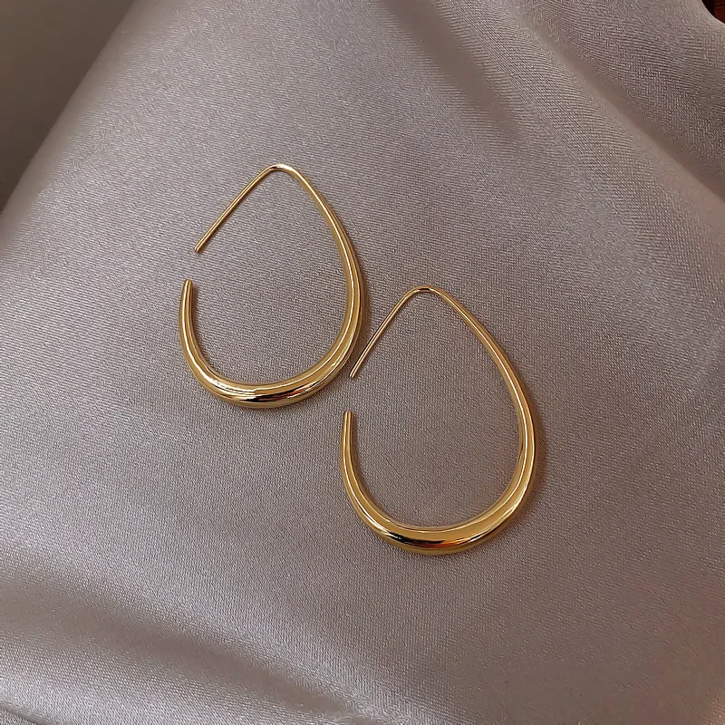 2021New Trendy Goldon Metal Oval Hoop Earrings For Women Korean Fashion Lady Party Luxury Drop Earrings Girl's Daily Accessories