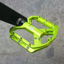 Pedali per Mountain Bike ultraleggeri a piede piatto nik MTB CNC in lega di alluminio sigillati 3 cuscinetti pedali per biciclette antiscivolo parti di biciclette