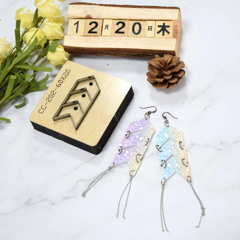 

Japan Steel Die Cut Steel Punch Arrows Earrings Cutting Mold Wood Dies For Leather Blade Rule Cutter For DIY Leather Crafts