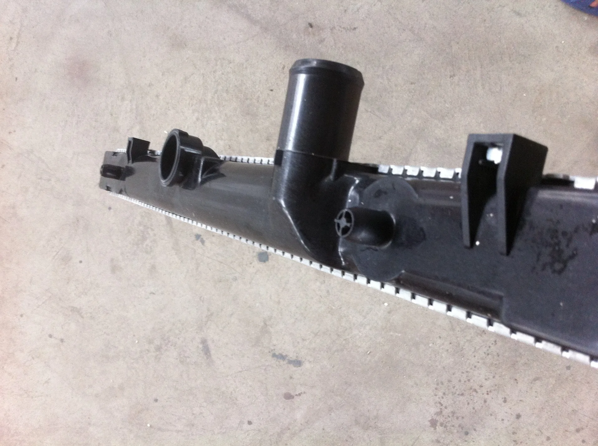 MI  NIS62895A OEM258669 TS7208