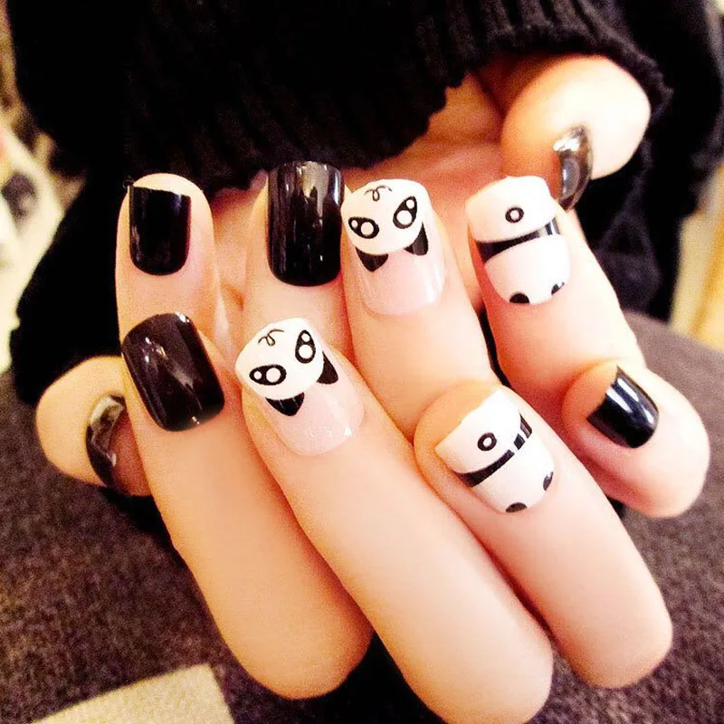 

24pcs Cute Cartoon False Nails Panda Pattern Full Nail Tips Short Press-on Fake Nails with Glue