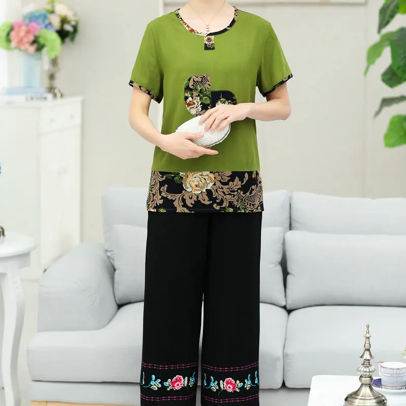 

Oriental Woman Summer 2 Pieces Pant Suit Set Green Red Blue Chinese Flower Short Sleeve Top And Black Cropped Trouser Suits Sets