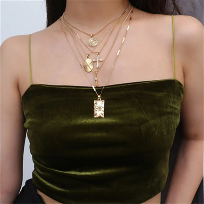 

Layered Rose Cross Pendant Choker Necklace Set Boho Golden Carve Portrait Coin Long Chain Necklace Women Christian Gift collares