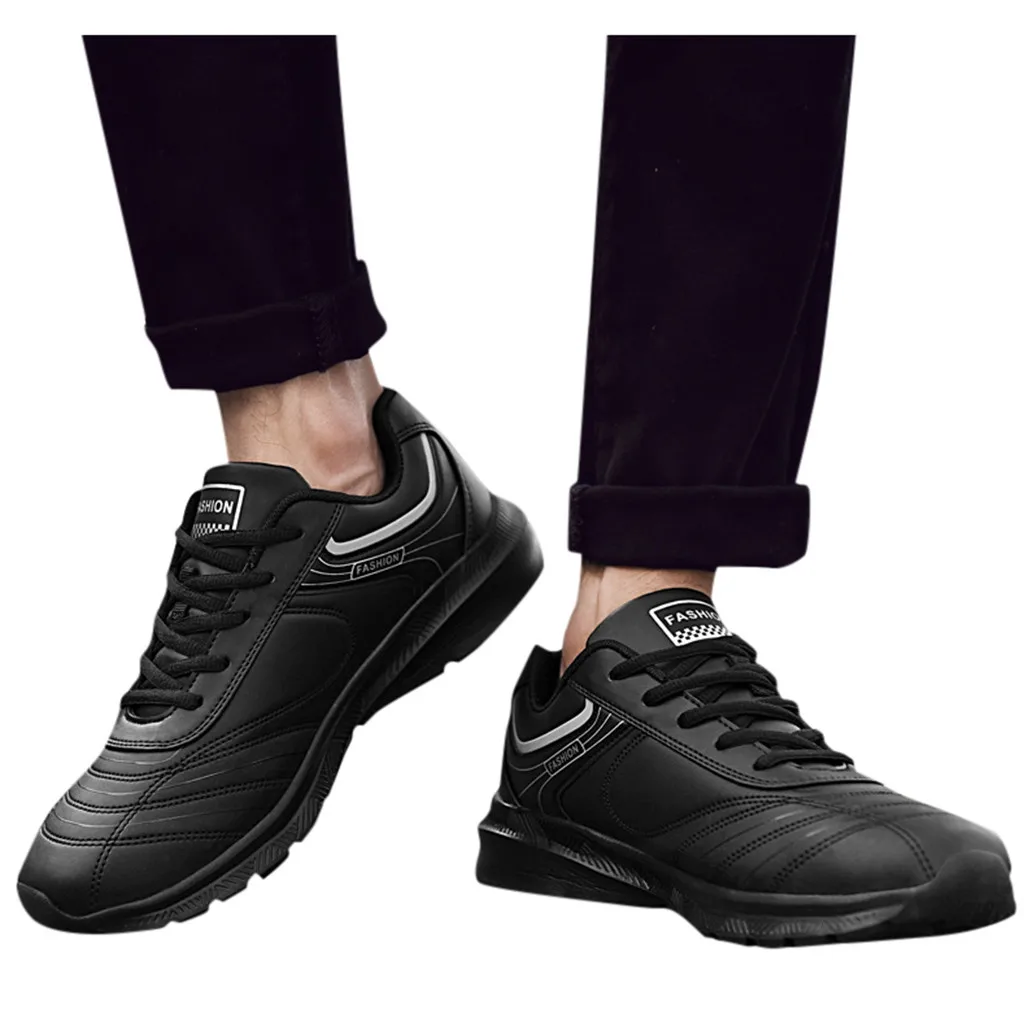 Versatile Men's White running shoes Flat Breathable Comfortable Lightweight Men Sneakers Wild Walk Outdoor Sports male Shoes
